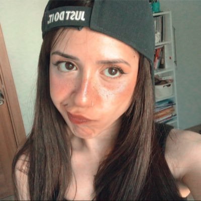 silarslnn's profile picture. bilsen içimi dersin ki bu yaşıyor olamaz