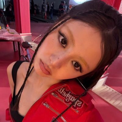 @btslayover