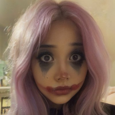 disaownage's profile picture. я не анимешница.