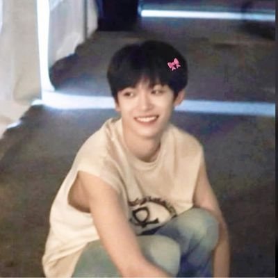 Honeydew1237's profile picture. 
