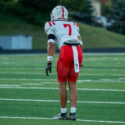 dayton_gaius's profile picture. 6’0 175lbs || DB || 4.6 laser 40 || 37.5 vert || Millard South Highschool ‘26 || 3. 4 gpa || NCAA ID#2504566229 || 4 D1 Offers ||