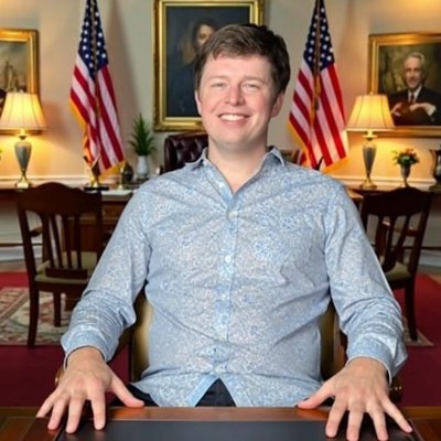 votewillstancil's profile picture.
