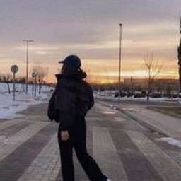 utarautuh46742's profile picture. 