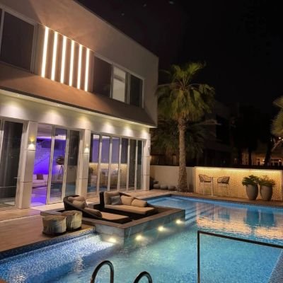 8hustlephill's profile picture. From addicted plumber to $27M/year🇦🇪 
I’ve made people MILLIONAIRES
NEW: ‘laziest’ way to make money
DM “lazy” for free video
YouTube Free mentor👇