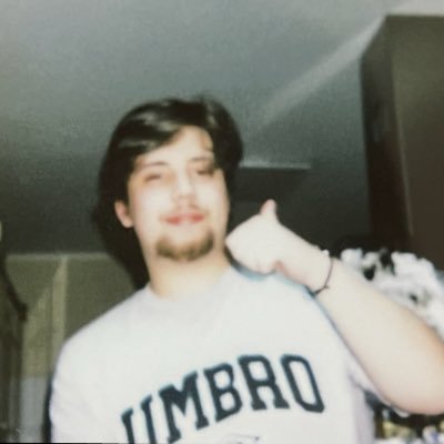 tiagojmabreu's profile picture. Reformed Professional Candy Crush Player | 19y