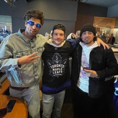 MyNameIsLloyd_'s profile picture. 