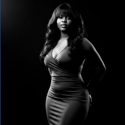 Zinnyzinny8's profile picture. Divine