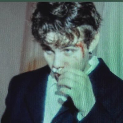 hypedbayo's profile picture. ❤️‍🔥 The Life of a Showgirl out now | unproblematic twitter personality ❤️‍🔥 | @gigaanticc 💀