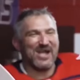 FluentPuck's profile picture. I am fluent in puck.