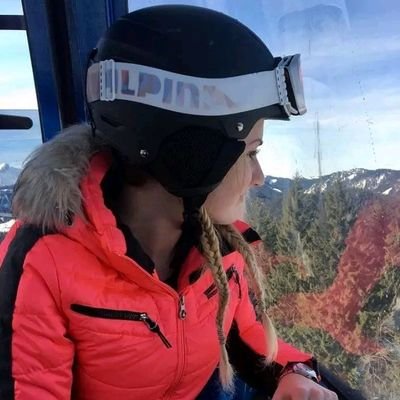 sofia_greg50201's profile picture. I am just a simple woman i love my job so much. Single always exploring ☺️