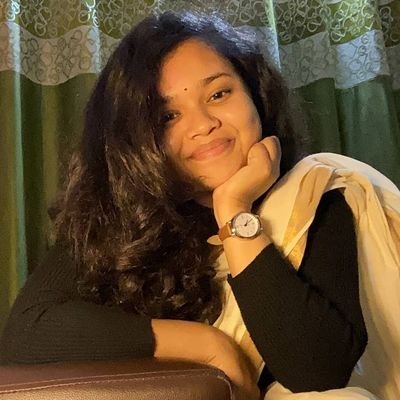 Violina_M's profile picture.