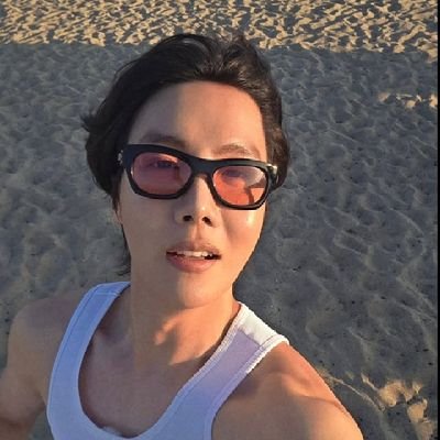 valenseob94's profile picture. ᴴᵒᵇⁱ
๋ ࣭ ⭑๋ ࣭ ⭑

Peronista y bitisera a morir ✌️✌️