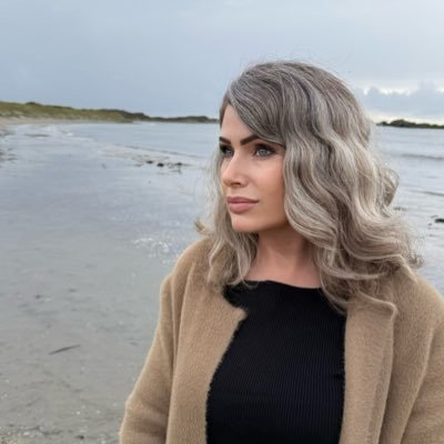 Truth_It_Is_'s profile picture. Adult human female. Mother. Wife. Philologist. Grew up on an island. Facts, not fiction. Politically homeless.