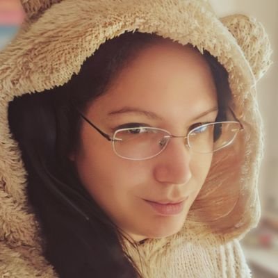 nadinelolu's profile picture. Loluilu | Artist & Videogamer | I like birbs 🐦 | 🎮 PSN: NadineLolu | 🕹️ Switch: SW-1825-6220-4913 | 💻 Steam: NadineLolu