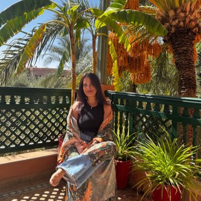 mounahachim's profile picture.