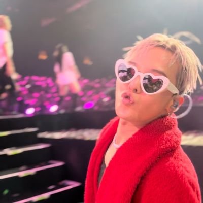 Clytiababy's profile picture. fan & dump account.