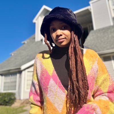 queenie4rmnola's profile picture. 