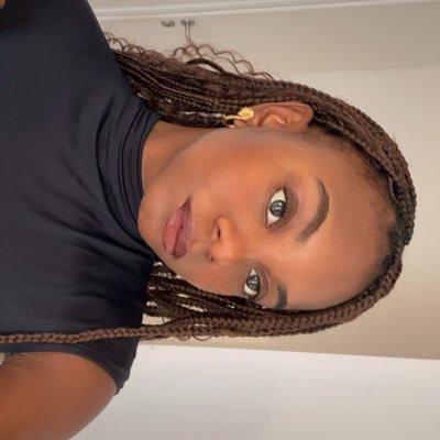 malaurydavis's profile picture. autrice de « Tu m’en diras des nouvelles » | 92 pour la gagne