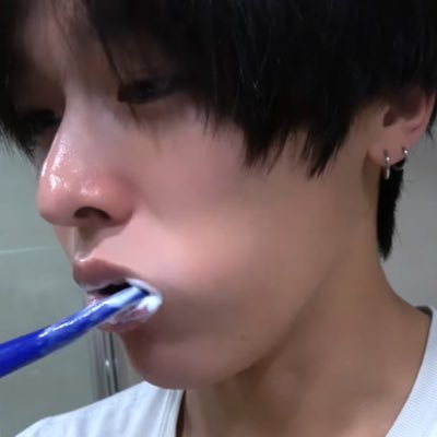 meterss__'s profile picture. RIKU