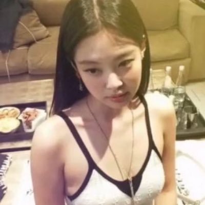 anwthanne's profile picture. 