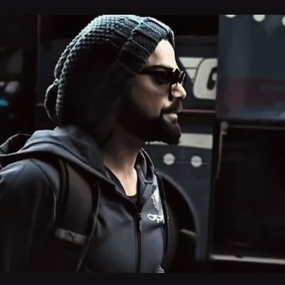 AnujTweeting's profile picture. Tupac naal mildi aa raashi mitheya