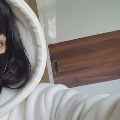 HuddaMushtaq's profile picture. https://t.co/f4WNIuBqyl