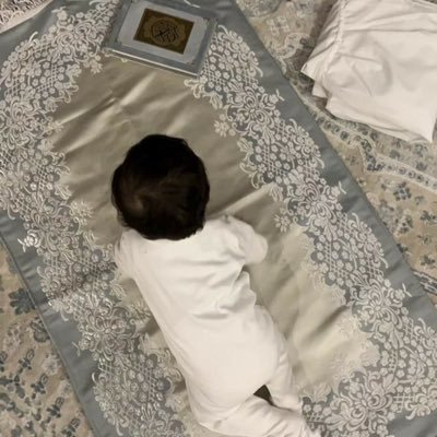 tamw_o's profile picture. {وَاصبِر فَإِنَّ اللَّهَ لا يُضيعُ أَجرَ المُحسِنينَ}❤️🩹.