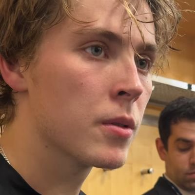 smittysharkz's profile picture. sharks ² ⁷¹ • bedzar admirer