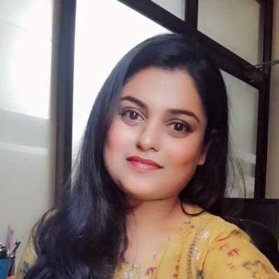 ravinieashe's profile picture. Perpetual Reader, Dreamer and Optimist