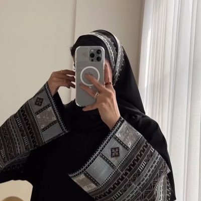 safa_197's profile picture. مهندسة متواضعة 👩‍💻 |من الحضارم 🕊
