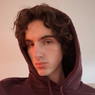 ethanxdc's profile picture. elio perlman’s diary 💭
