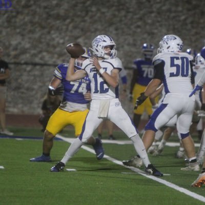 adrian_combs12's profile picture. C/O 2026 | QB | 6’2 | 183 | Montgomery County High School | 3.613 GPA | 573-825-1411 | adecombs2313@gmail.com