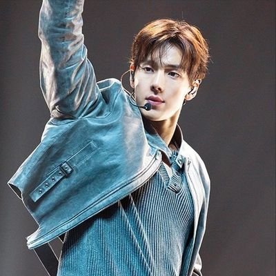 lee_za's profile picture. 