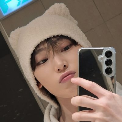 @akumoon_