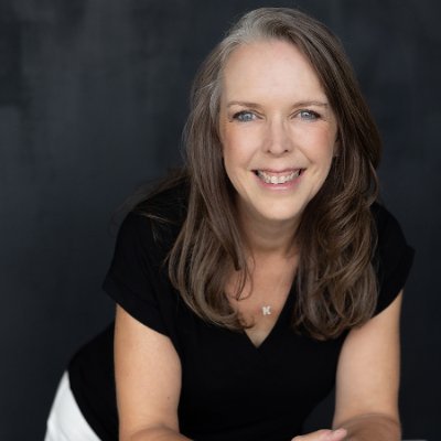 KellyAnnMorris's profile picture. 