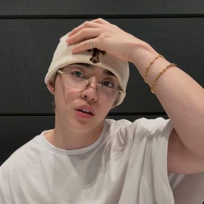 alanzi_Shian's profile picture. @shiannakayle