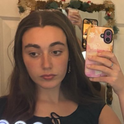 bubblegumbword's profile picture. Etcetera etcetera