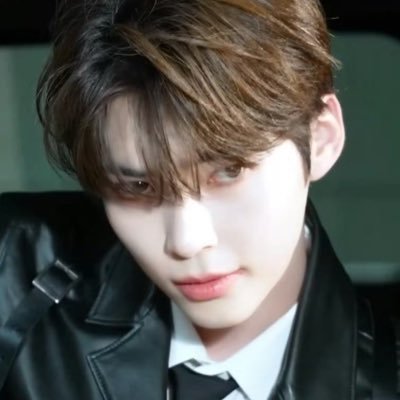 allinknow_'s profile picture. Allin Sung Hanbin & Jewel Lee Know ❤️🤍 ✧햄복즈 and I .. ♡ (feat. Kangmin)