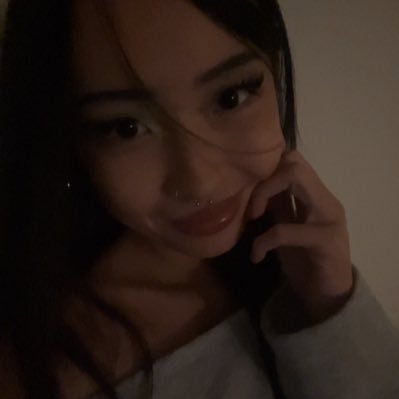 jsfdklol's profile picture. 