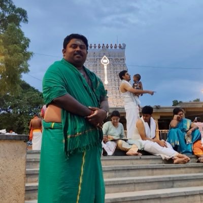 maharaja_vikram's profile picture. எதிர்க்கத் துணிந்தவன் நீ என்றால் 🤜🏽🤛🏽 எதற்க்கும் துணிந்தவன் நான்.