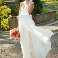 AmusedChim76883's profile picture. Very year perhaps phone set.