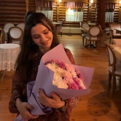 1sinemkaya's profile picture. senlik bişey yok güzel kardeşim