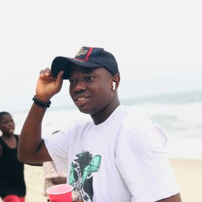 crafteduxui's profile picture. I'm a product designer, graphic designer & frontend developer