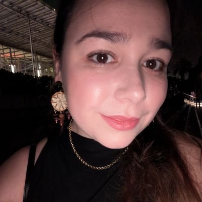 jessiesgirl510's profile picture. I can grow your cells and or manage your people. 

Bioprocess Engineer - Hire me ✨