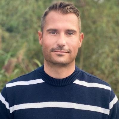 MarkAnderslag2's profile picture. Love is an adventure 

I'm just me a simple dad who lives for his daughter😏😏😏🌎💓