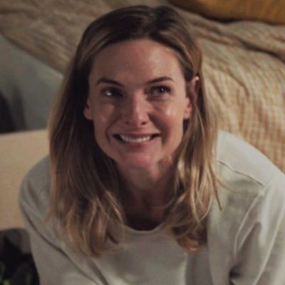 evialivea's profile picture. juliette nichols’ pr crisis manager