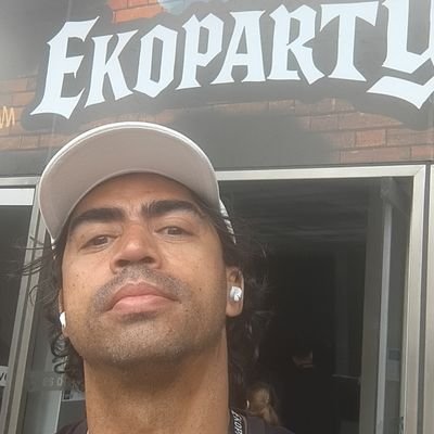 RodoAssis's profile picture. That #XSS and #WAF #bypass guy. @BRuteLogic @KN0X55