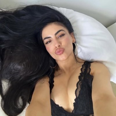 Lilkay490384's profile picture. fun to chat with 😍😍