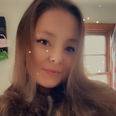 _bnicr's profile picture. i’m just a girl doing girly things ✨ 31 yo momma of two 🩵🩷