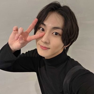 quierosermaeumi's profile picture. ²⁰⁰⁴|    she/ her